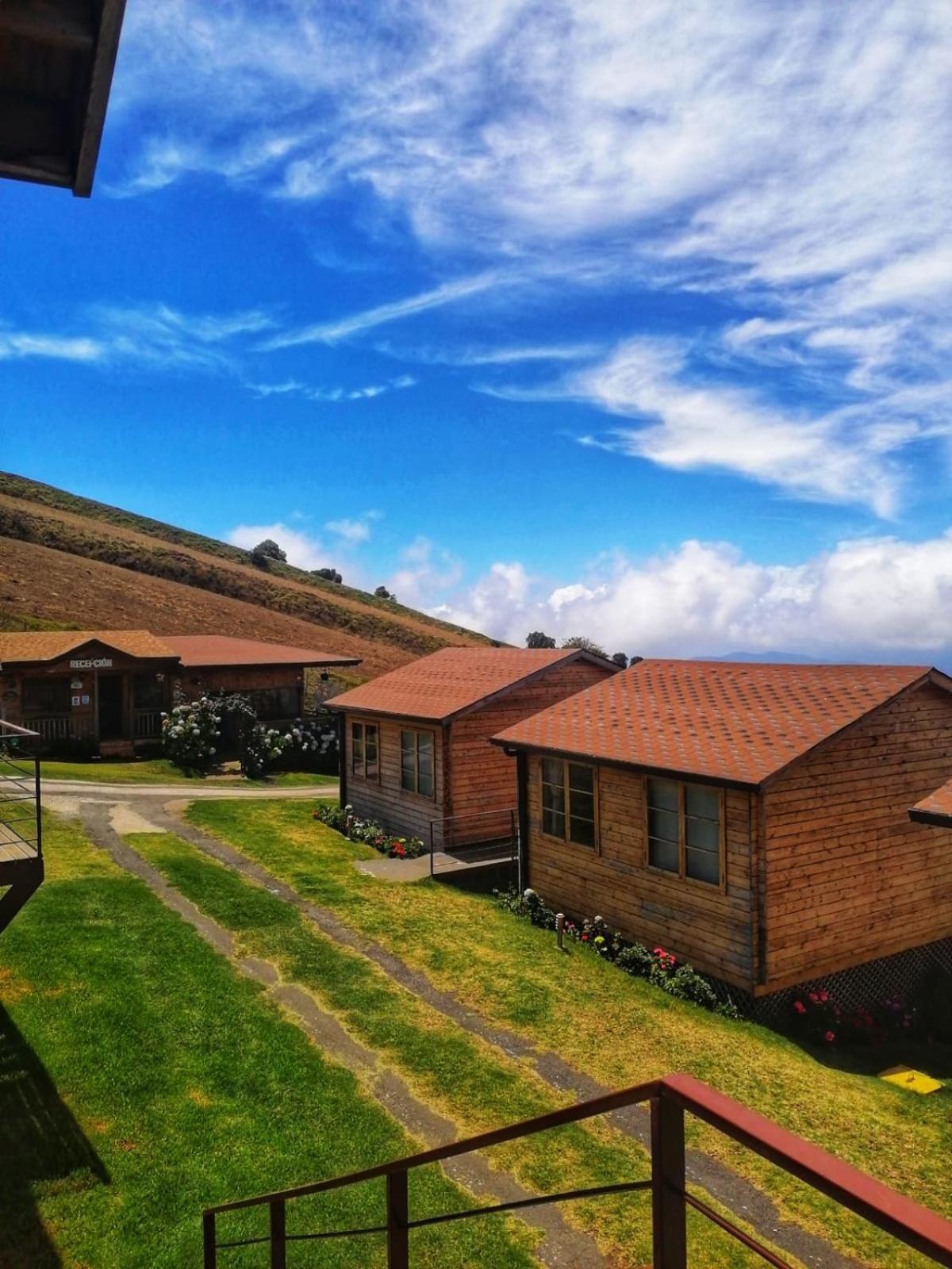 Hotel Cabanas Y Mirador Secret Garden Cr Cartago Kültér fotó